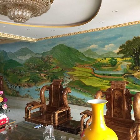Phong Lan Hotel Son La Exterior foto
