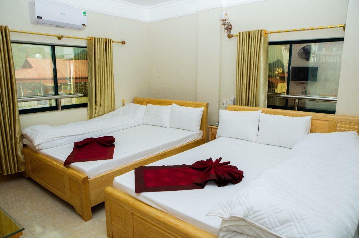 Phong Lan Hotel Son La Exterior foto